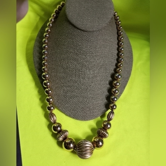 Napier goldtone beaded decorative necklace - Picture 1 of 7